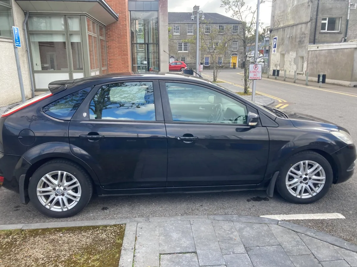 Ford Focus 2009 - Image 4