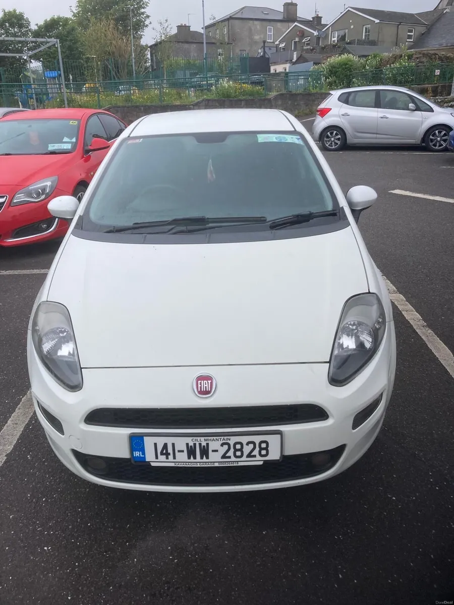 Fiat Punto 141 1.2 Petrol *needs work* - Image 4
