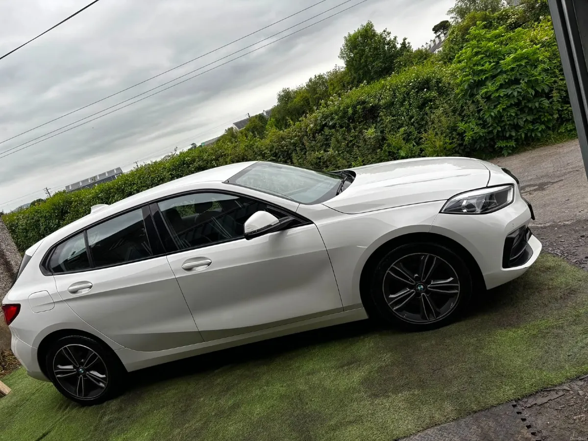 BMW 1-Series 2020 1.5D SPORT - Image 4