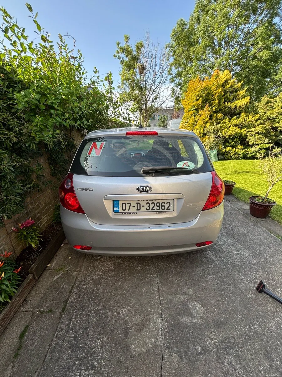 Kia ceed 1.4 petrol low kms - Image 4