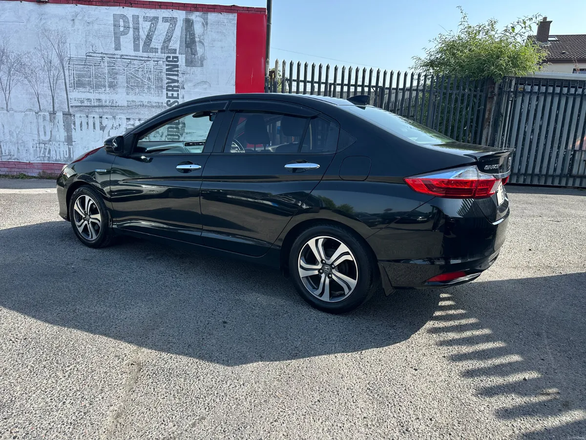 Honda Grace 1.5 Hybrid AUTO NCT TAX 1 OWNER - Image 4