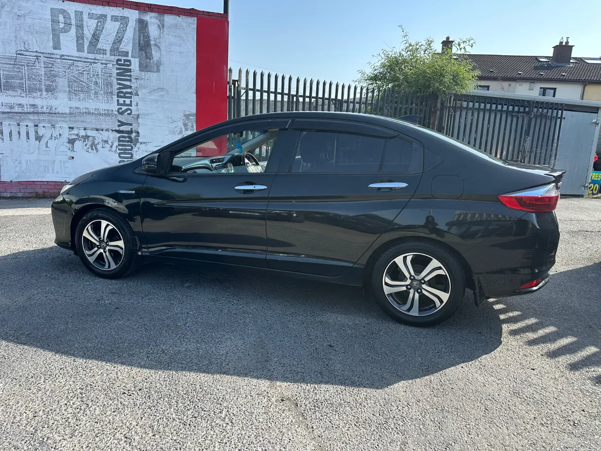 Honda Grace 1.5 Hybrid AUTO NCT TAX 1 OWNER - Image 3