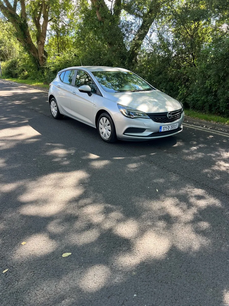 Opel Astra 1.4 2017 Nct and taxed - Image 1