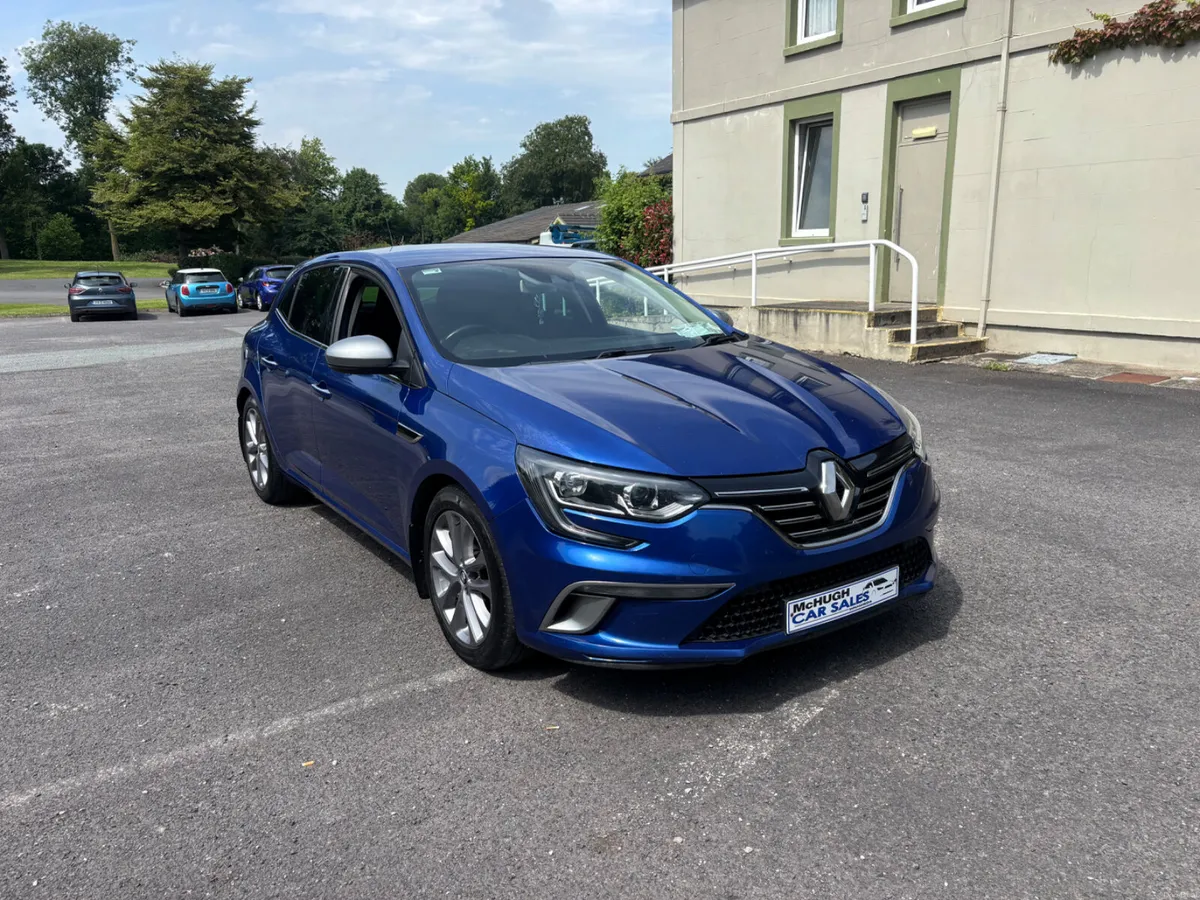 Renault Megane 2017 - Image 1