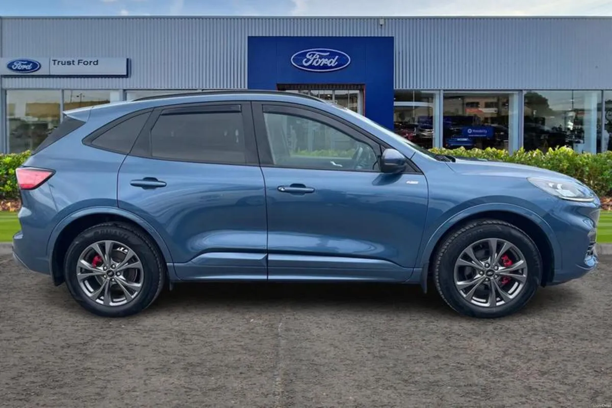 Ford Kuga ST-Line Edition - Image 3