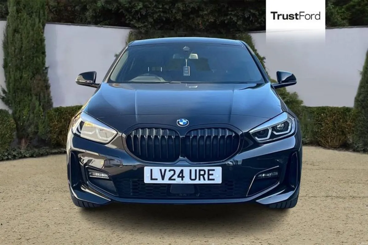 BMW 1-Series 116d M Sport 5dr Step Auto [Live Cock - Image 6