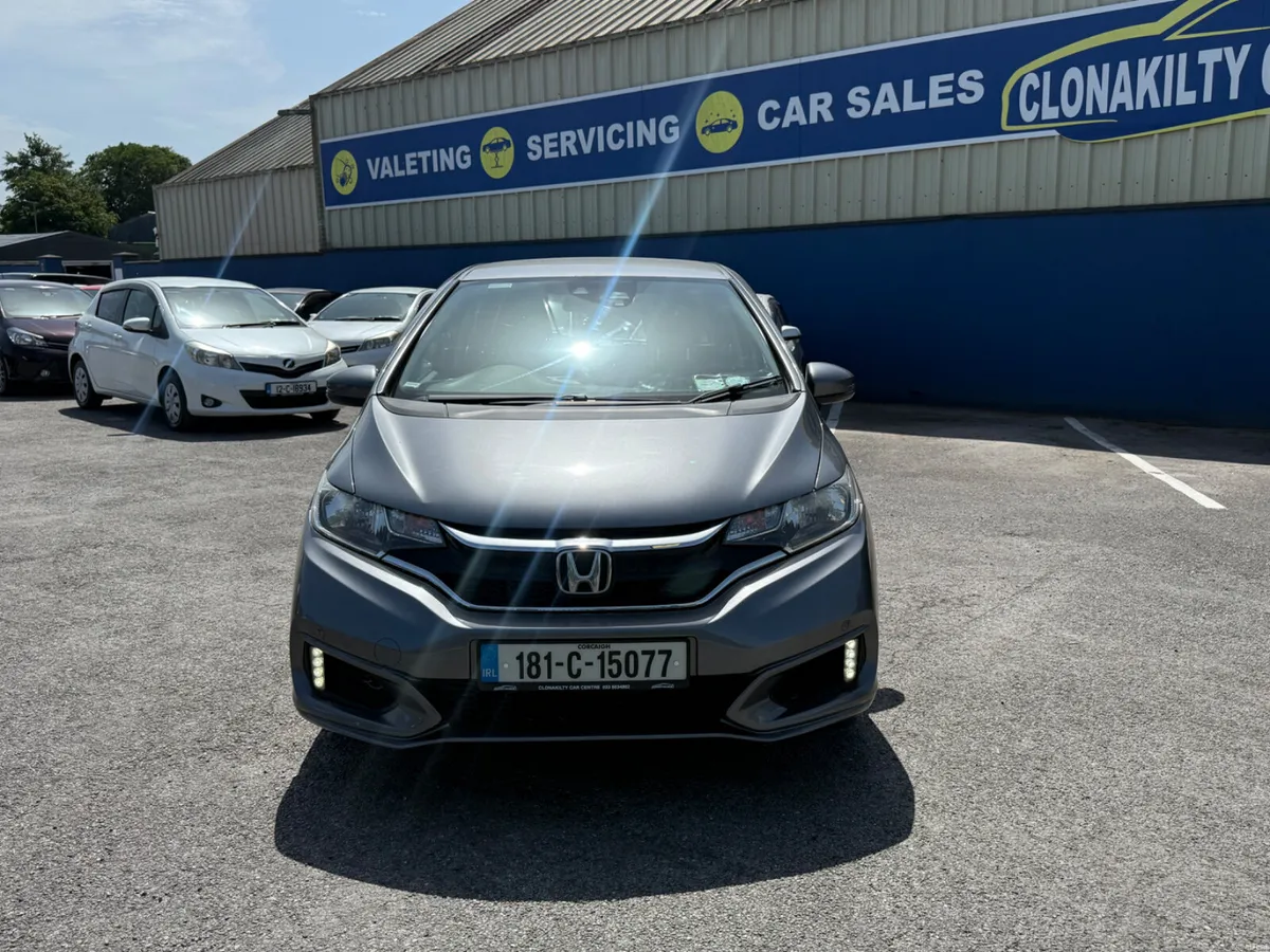 18 Honda Jazz 1.3 Petrol Manual - Image 3