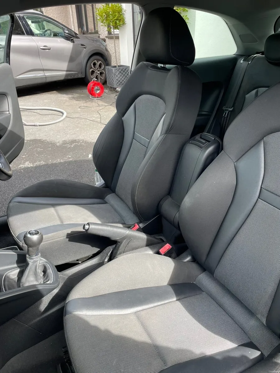 Audi A1 2012 - Image 6