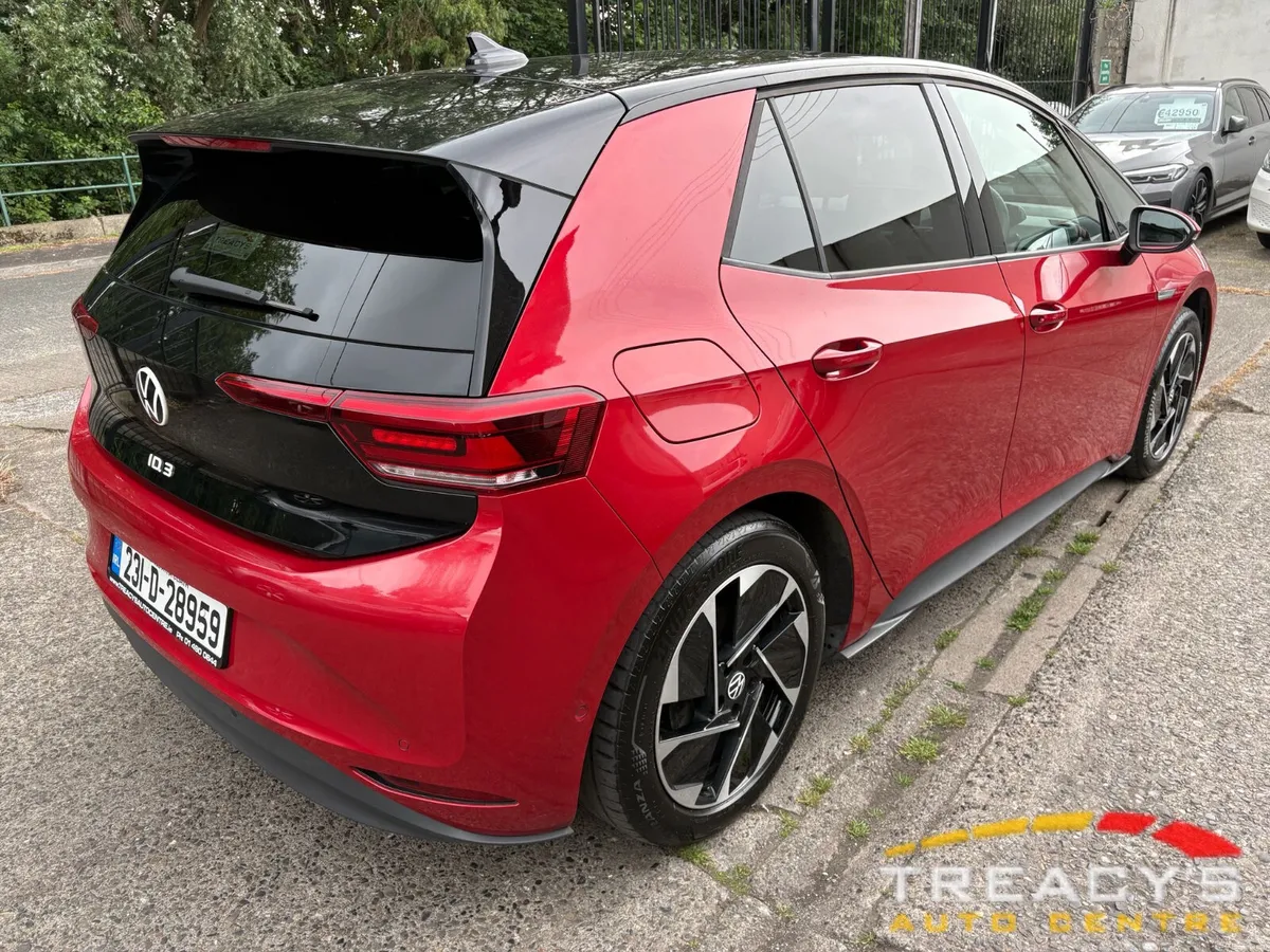 Volkswagen ID.3 2023 PRO 150 KW LIFEDX 58KWH 204BH - Image 4