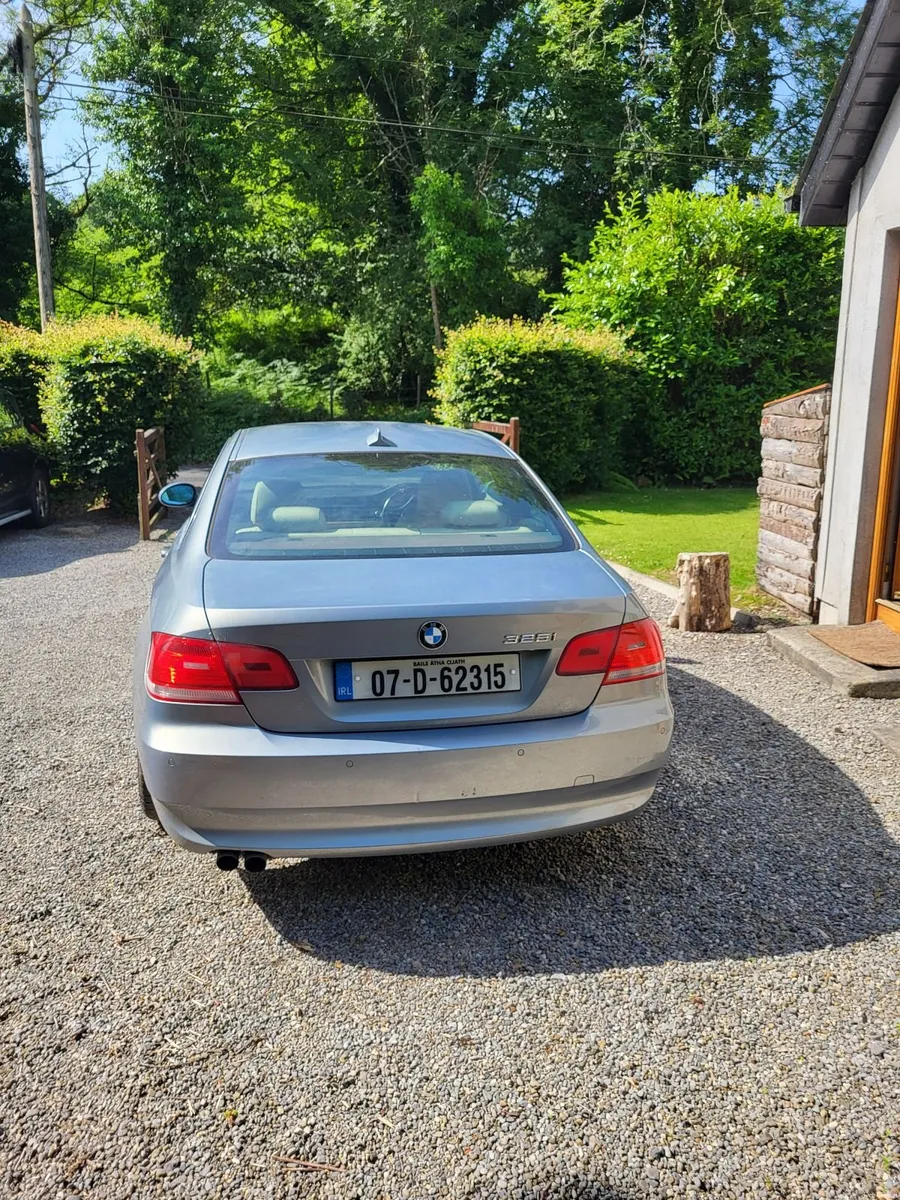 BMW 325i Coupe E92 - 2007 - Image 4
