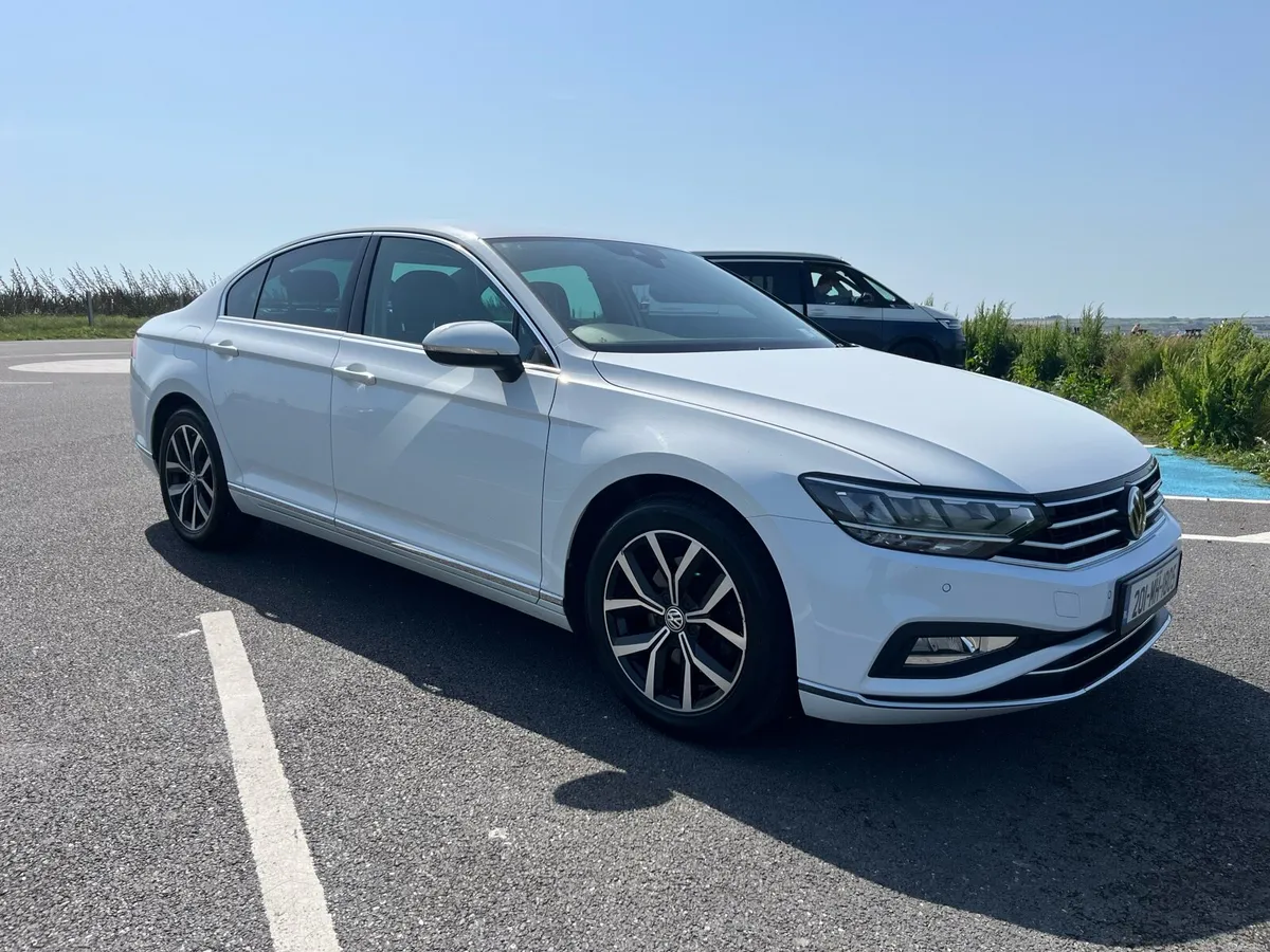 Volkswagen Passat 2020 Elegance 1.5TSI Manual - Image 3
