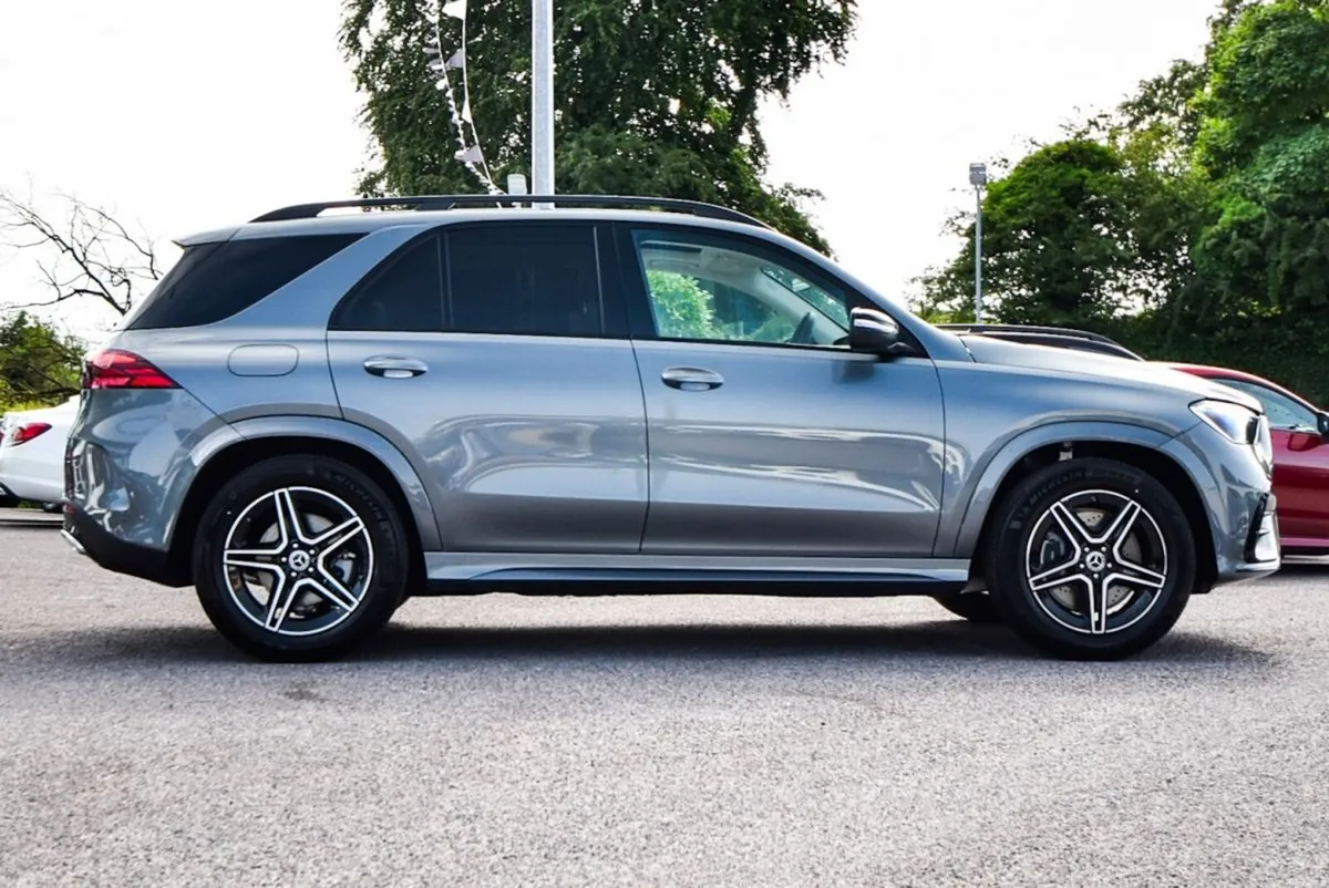 Mercedes-Benz GLE 350de AMG 328bhp 4Matic Night Pa - Image 4