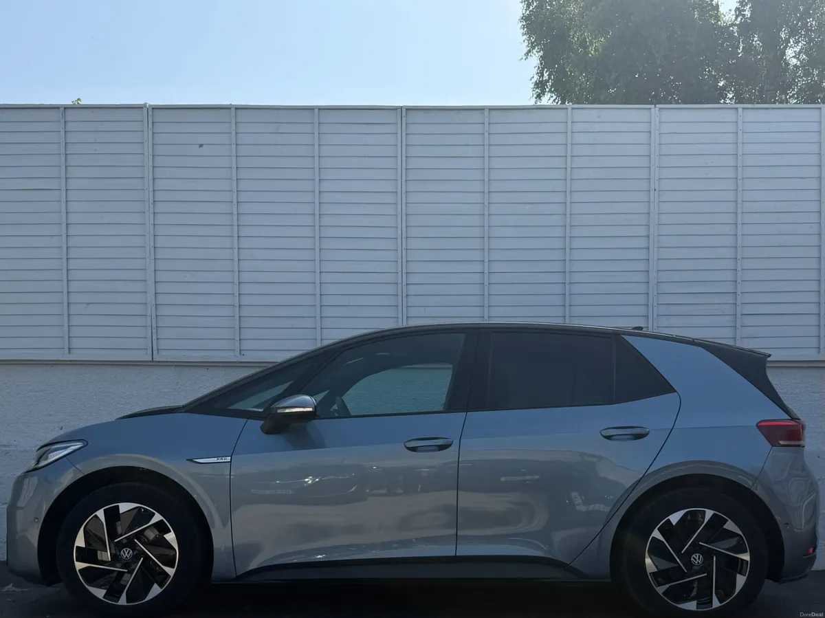 Volkswagen ID.3 2023 FAMILY PRO/PAN ROOF/95.3% SOH - Image 5