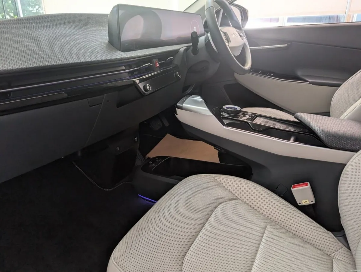 Kia EV6 EV6 Earth SEM - Image 6