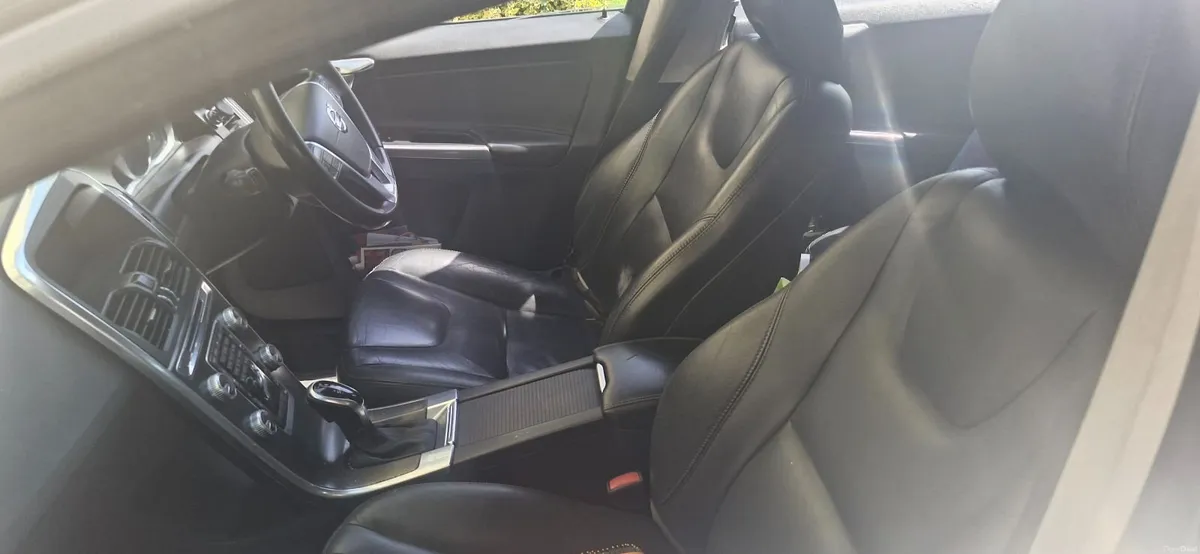 Volvo XC60 2016 - Image 1