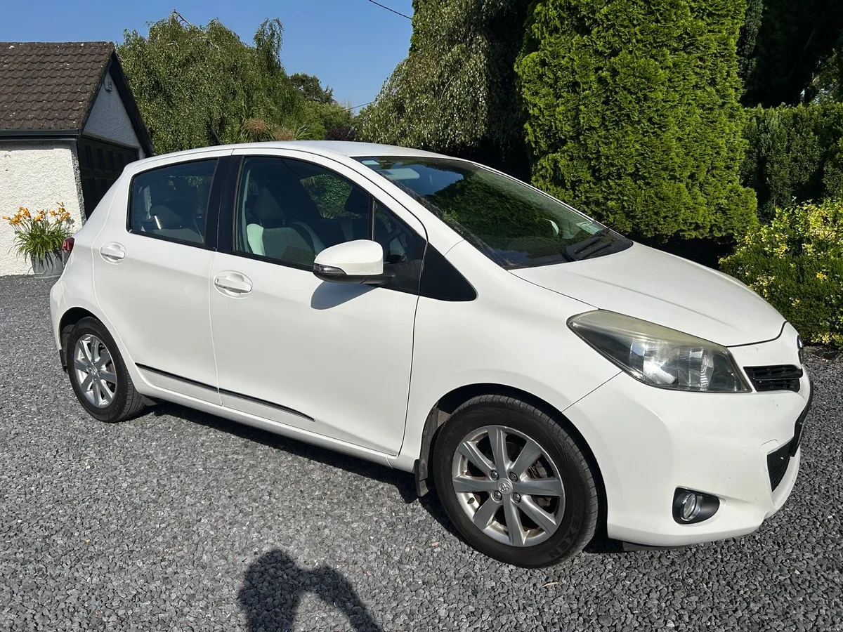 Yaris 1.0 Sol 5dr - Image 1