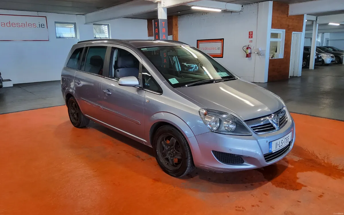 Vauxhall Zafira 2011 - Image 1
