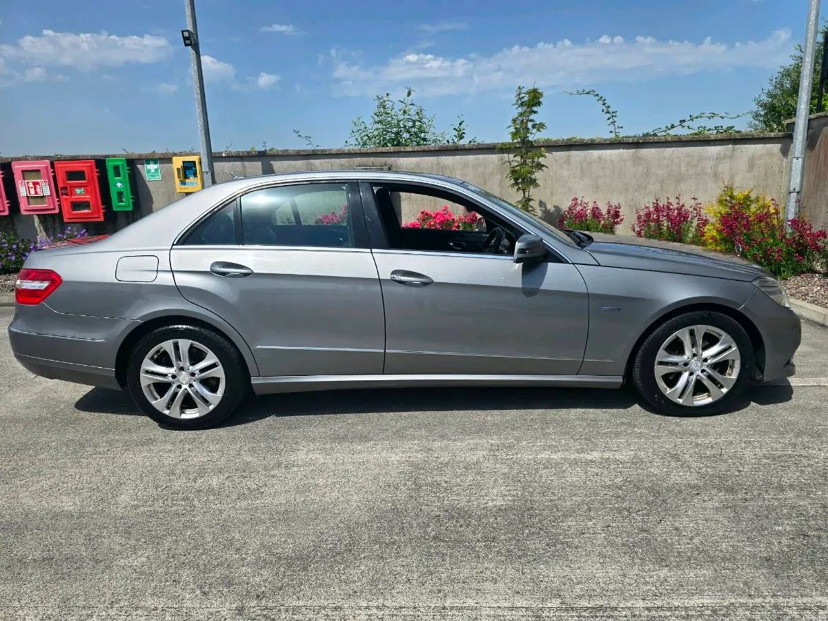 Mercedes E200 Avantgarde New Nct just done - Image 1