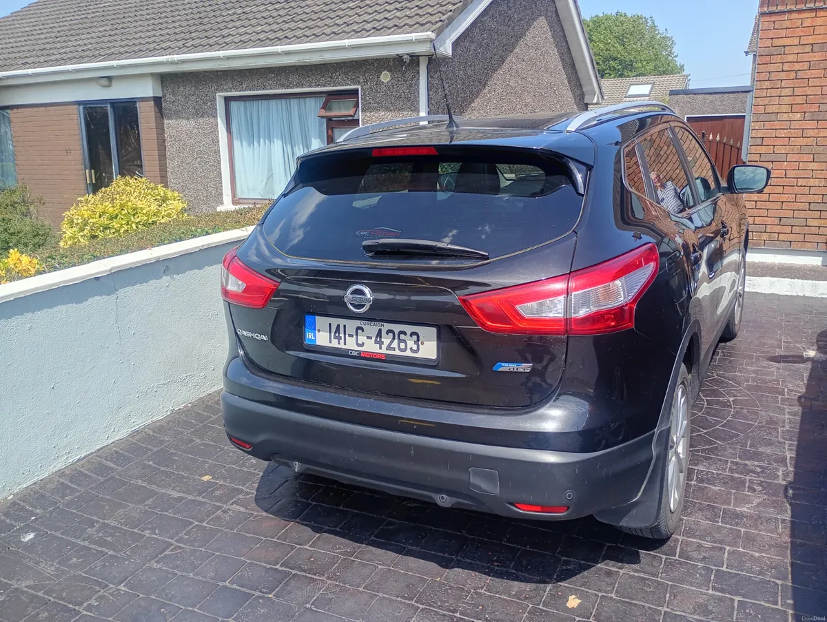 Nissan Qashqai 2014 sve top spec - Image 4