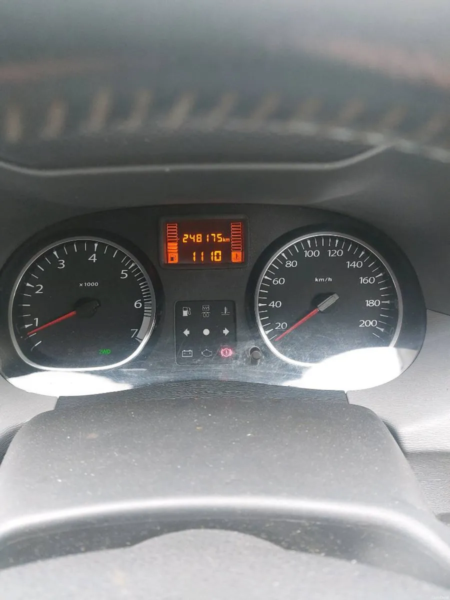 Dacia duster 4x4 diesel - Image 4