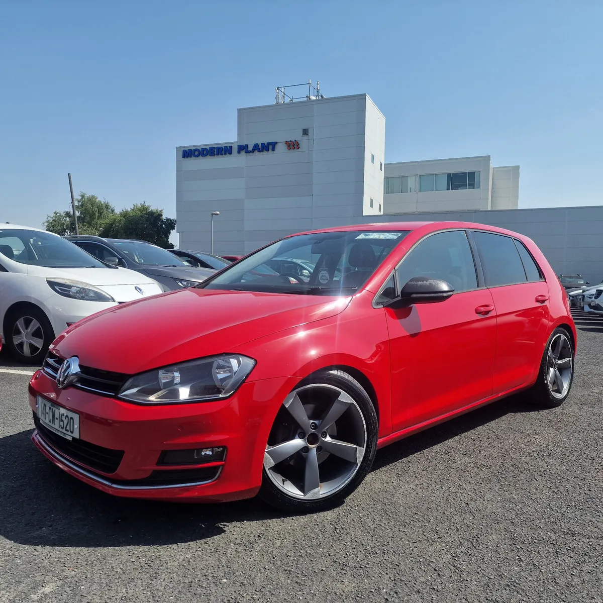 Volkswagen Golf 2.0 TDI 150HP HIGHLINE - Image 1