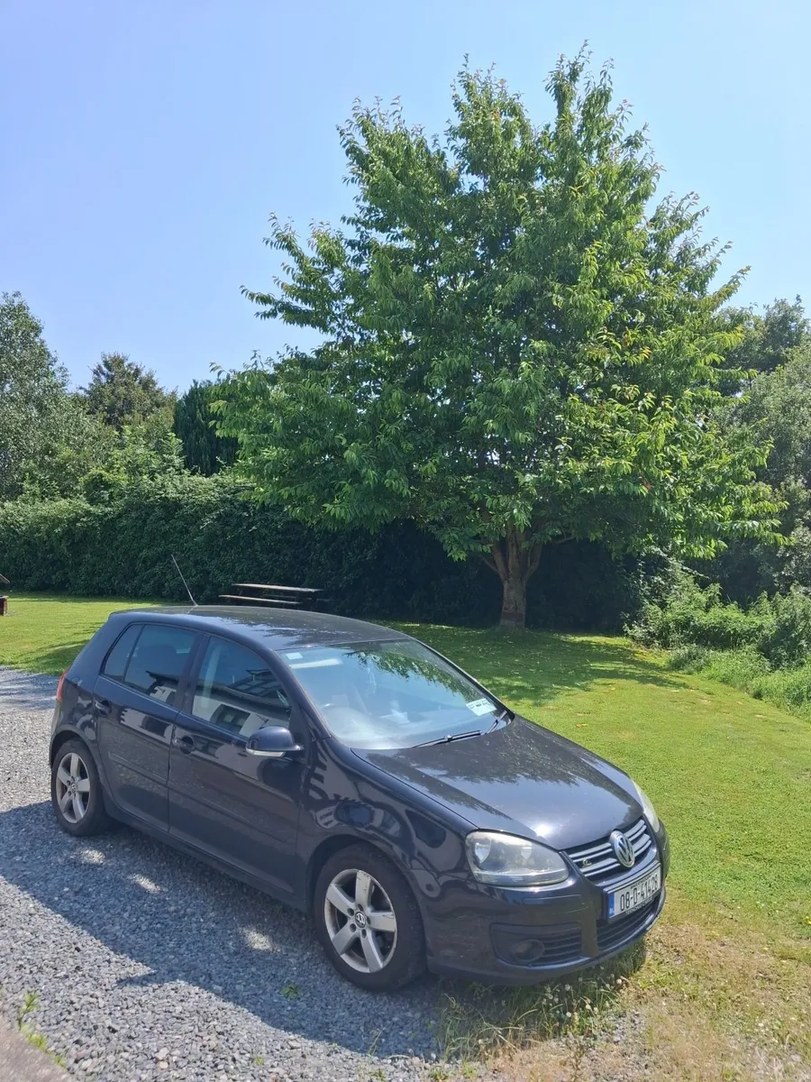 Volkswagen Golf 2008 - Image 2