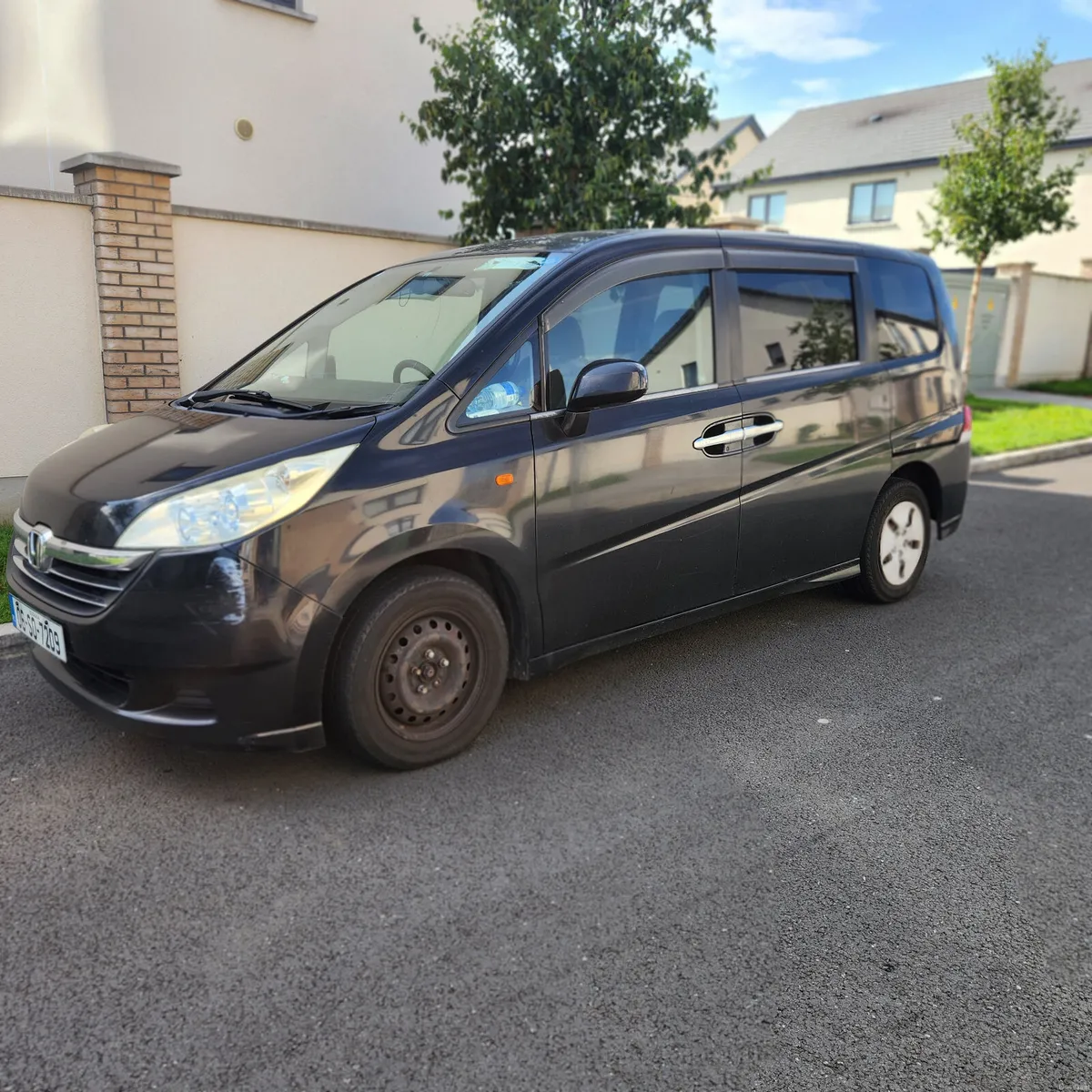 2006 Honda Stepwagon Automatic - Image 2