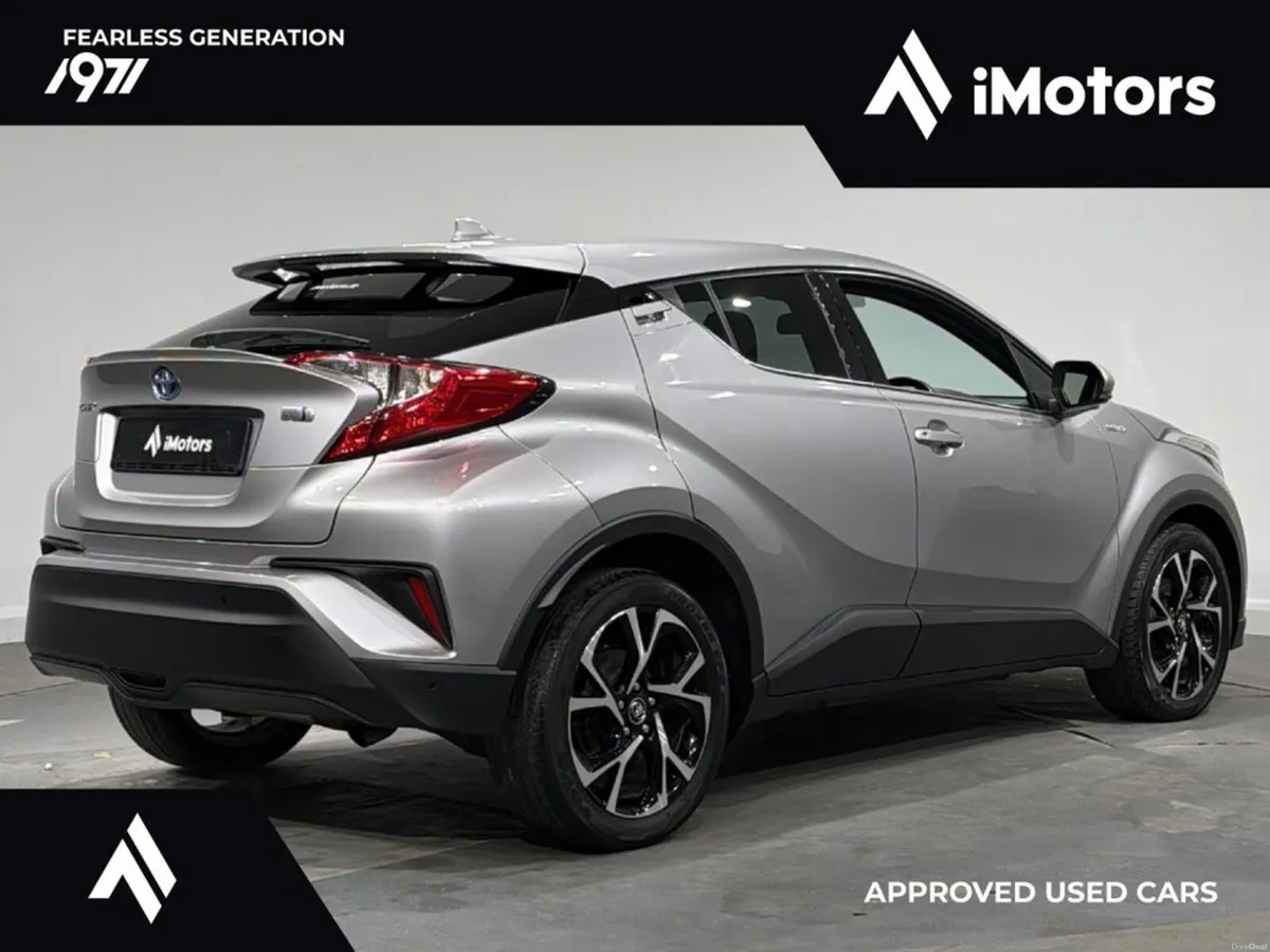 Toyota C-HR HYBRID AUTOMATIC - Image 4