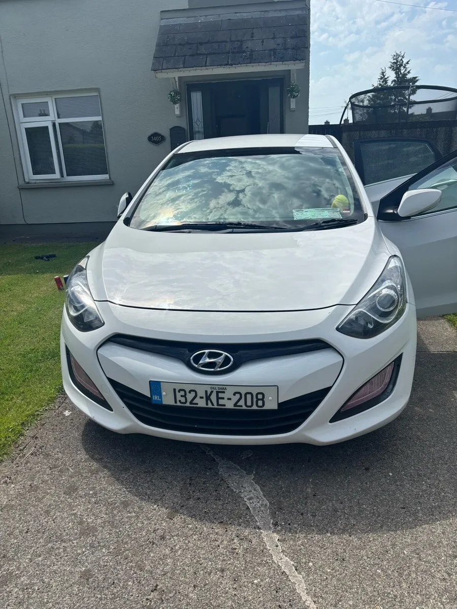 Hyundai i30 - Image 1