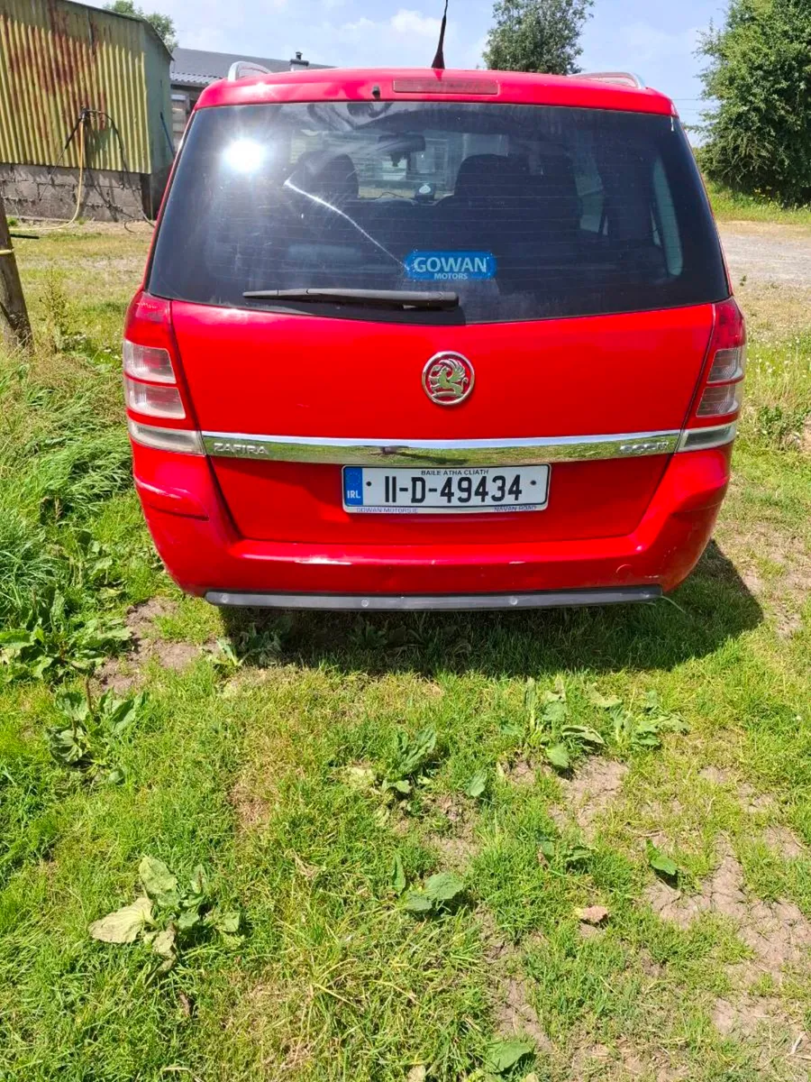 Car - Image 2