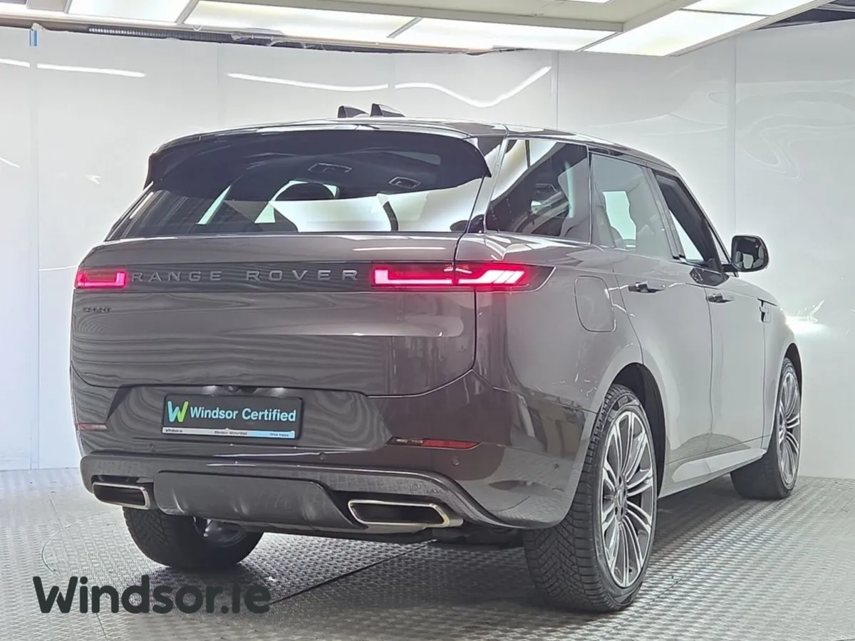 Land Rover Range Rover Sport Dynamic SE PHEV - Image 3