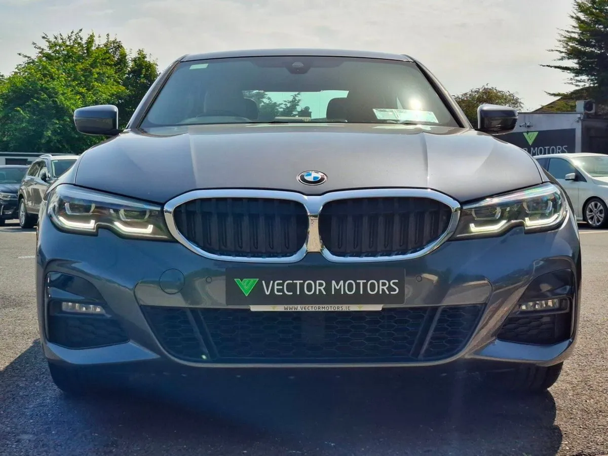 BMW 3-Series M-SPORT 330E BEIGE LEATHER PHEV - Image 4