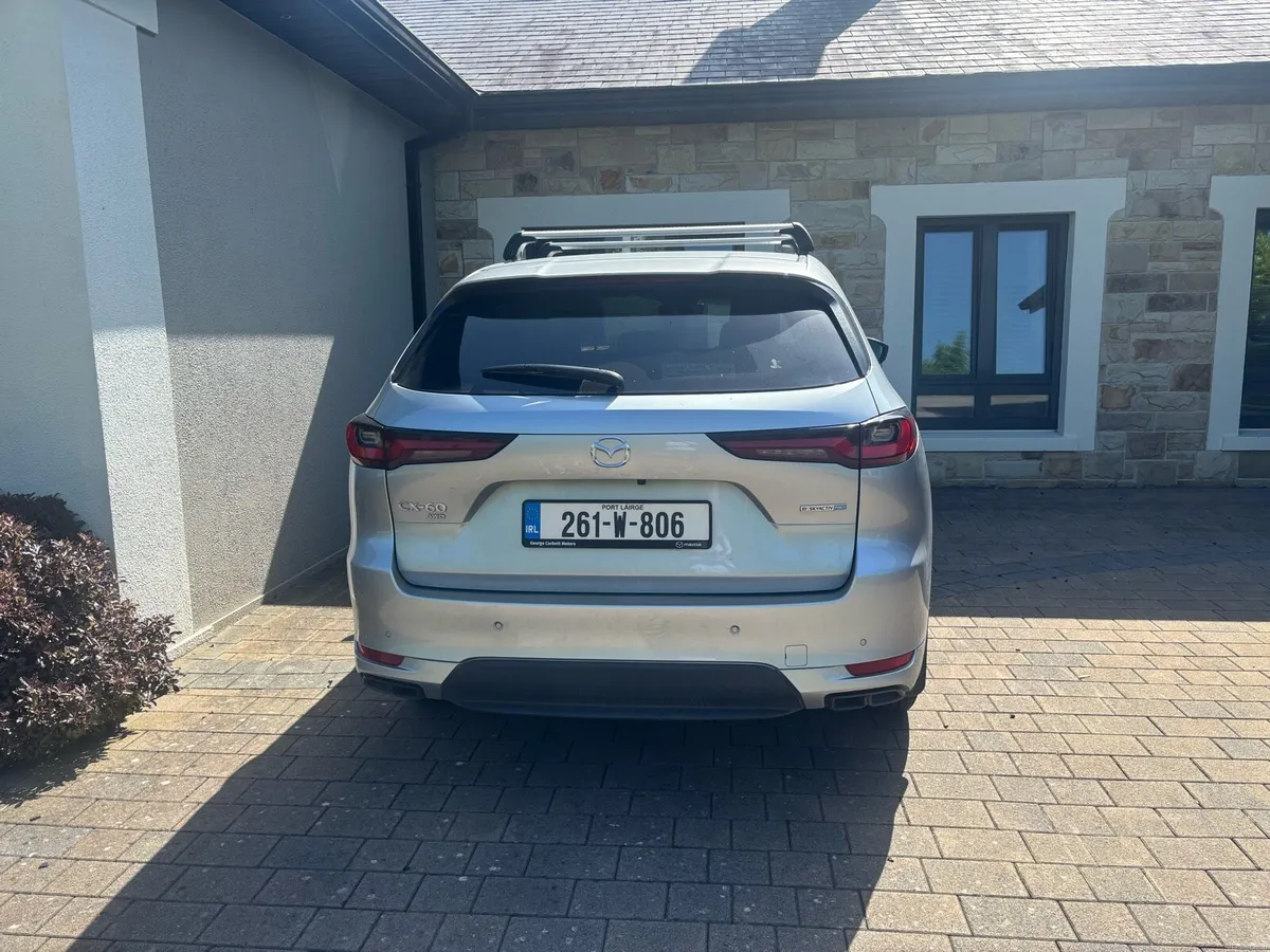 Car - Image 2