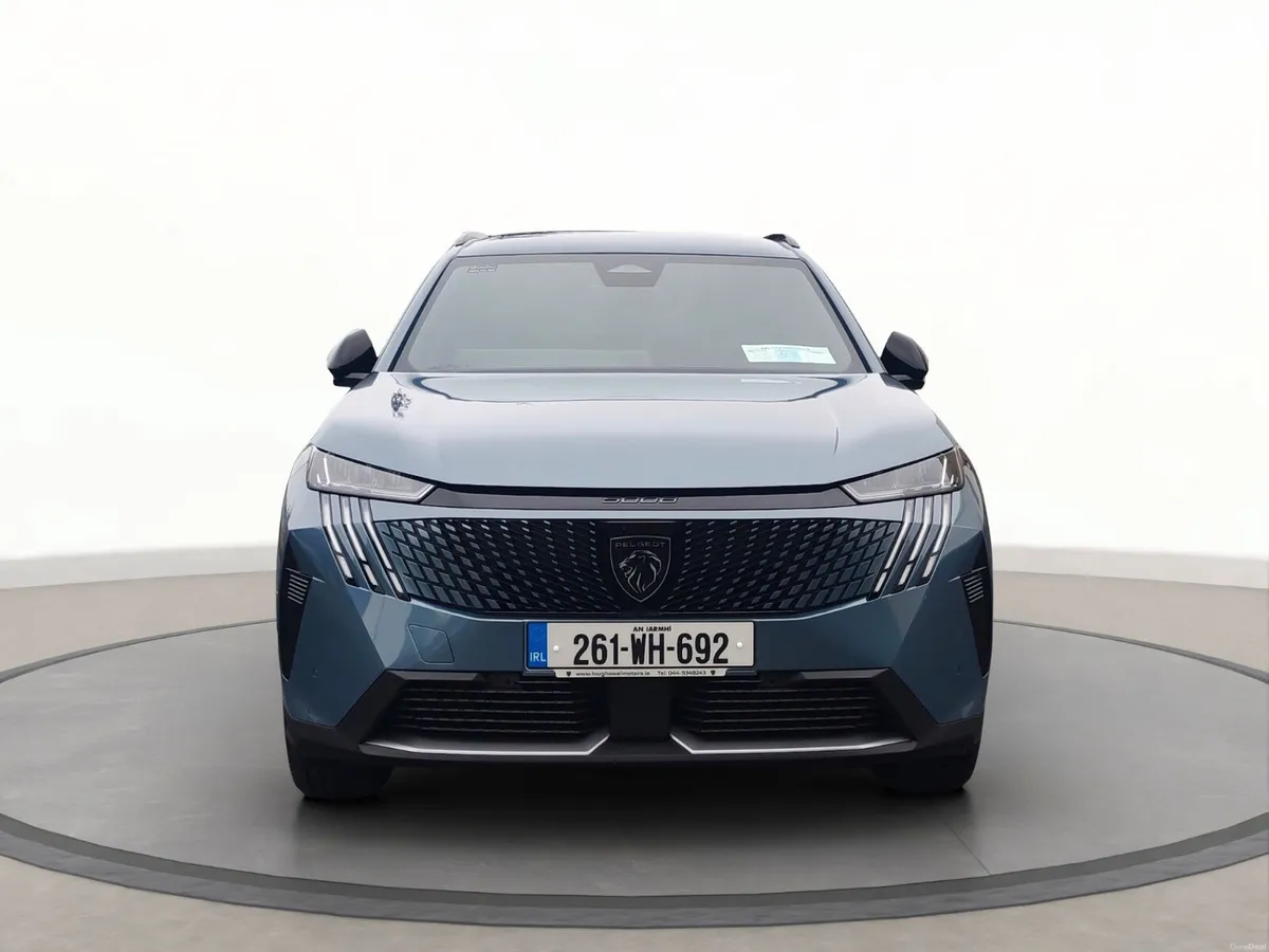 Peugeot 5008 Allure Hybrid - Image 4