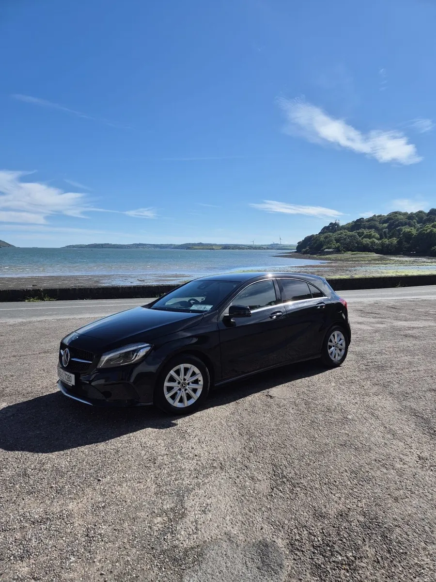 AUTOMATIC Mercedes Benz A180 - Image 3