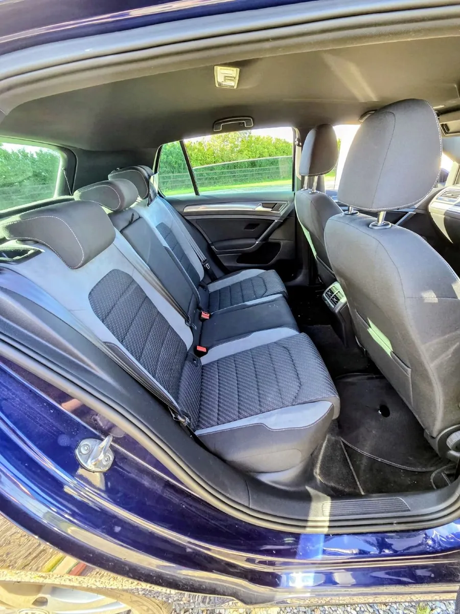 2020 Volkswagen Golf R-Line 2.0 TDI Automatic - Image 3