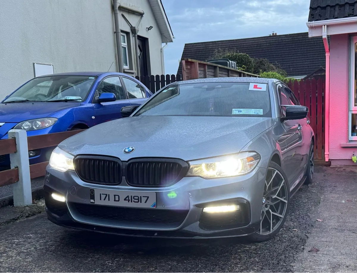 Bmw g30 530i shadow edition rare car - Image 4