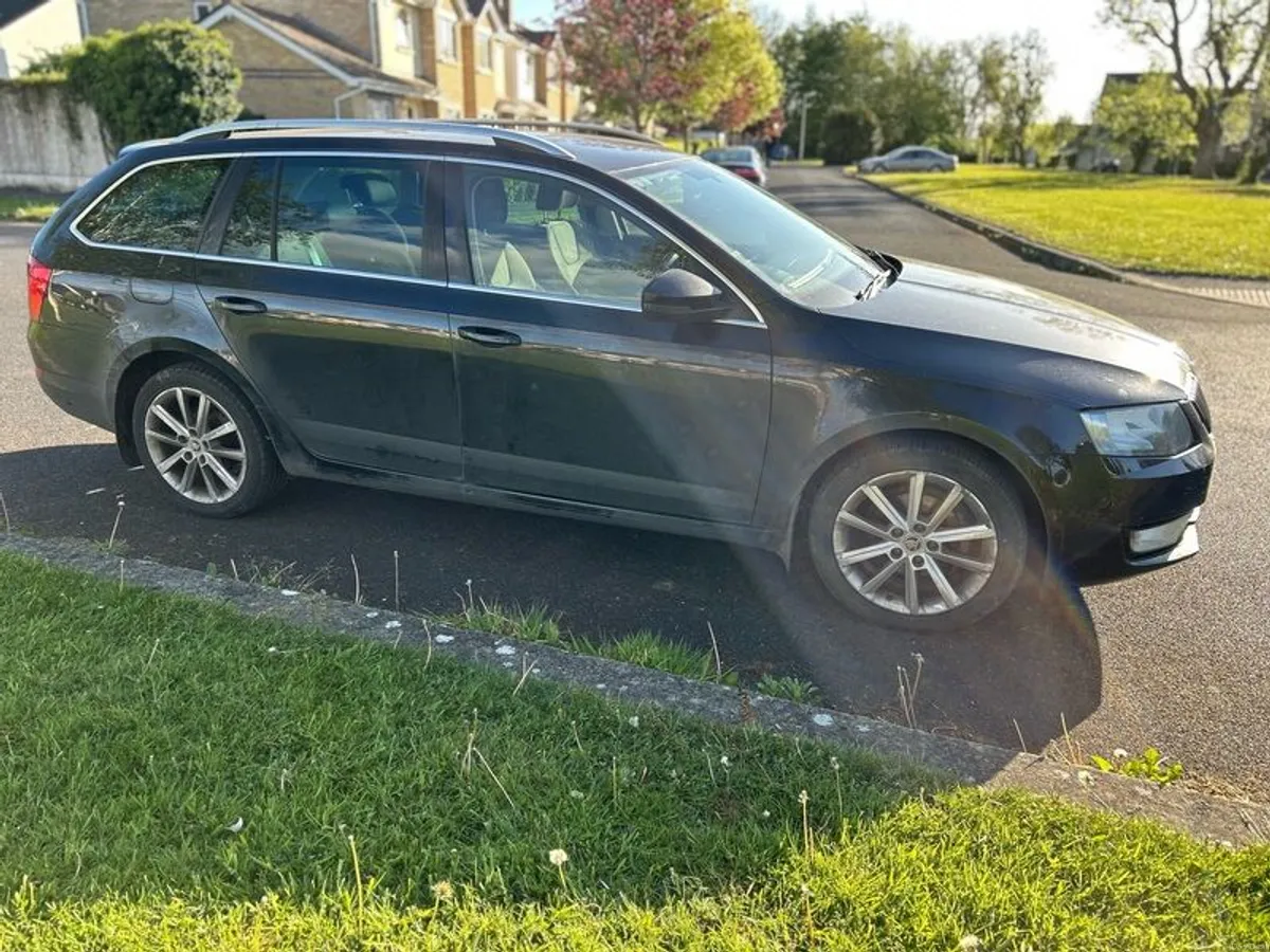 2016 Skoda Octavia - Image 1