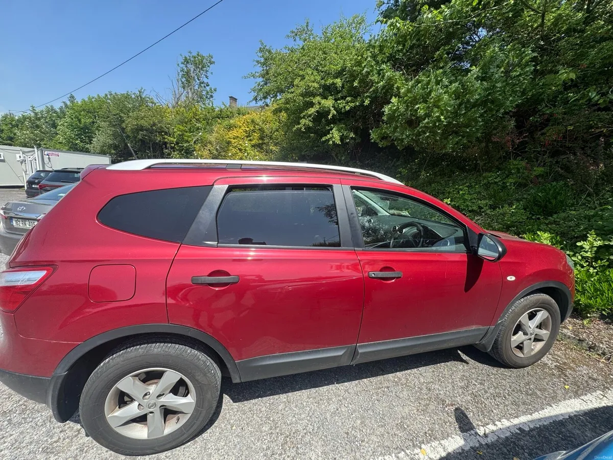Nissan Qashqai+2 - Image 2