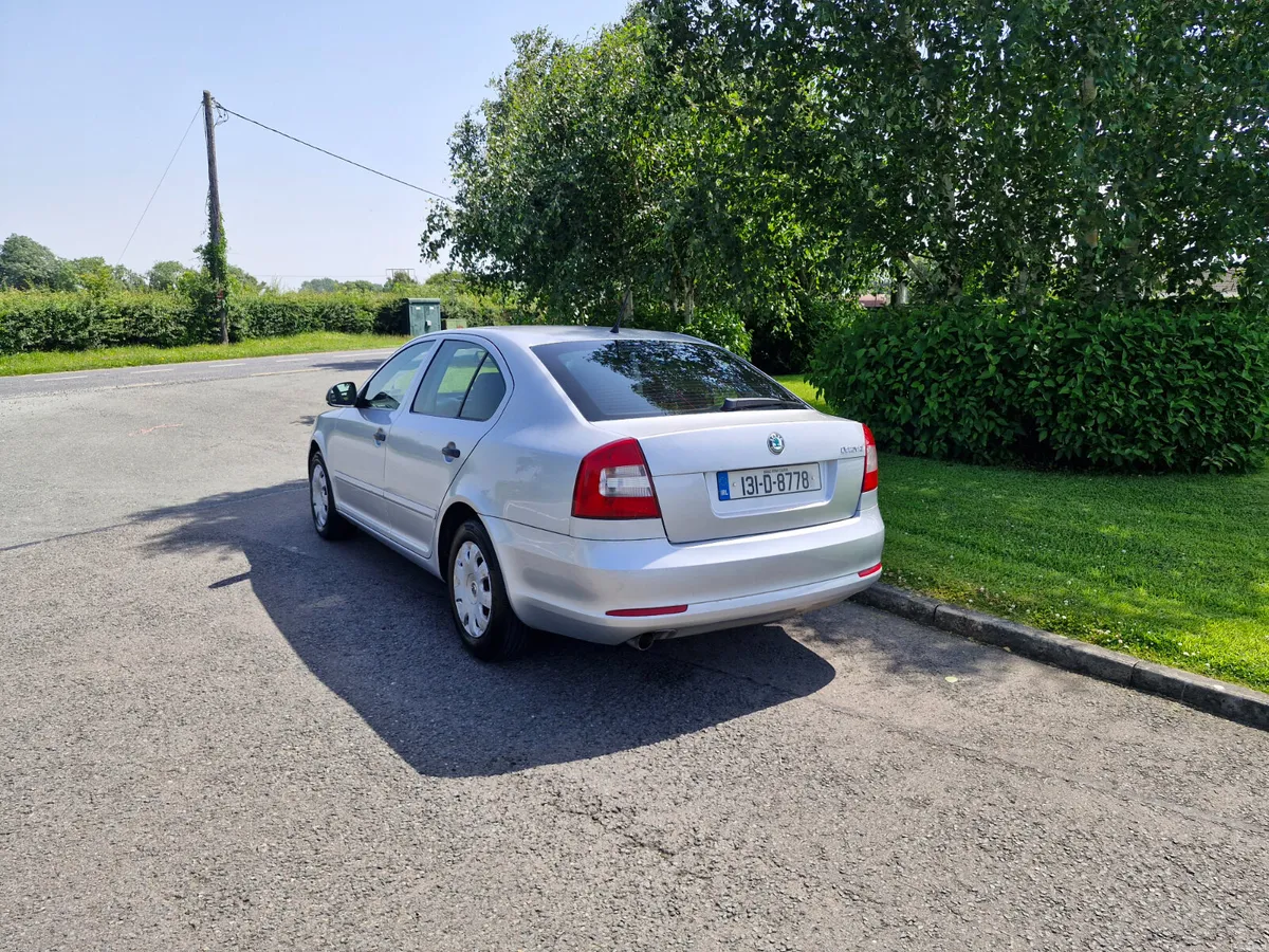 Skoda Octavia Automatic (NCT AND TAXED)!!! - Image 4