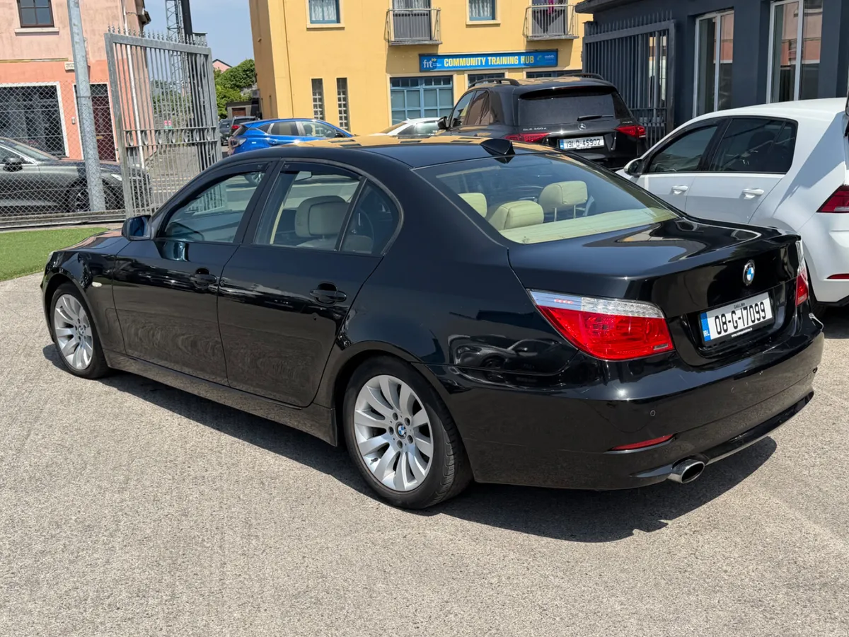 08 BMW 520D SE MANUAL - Image 4