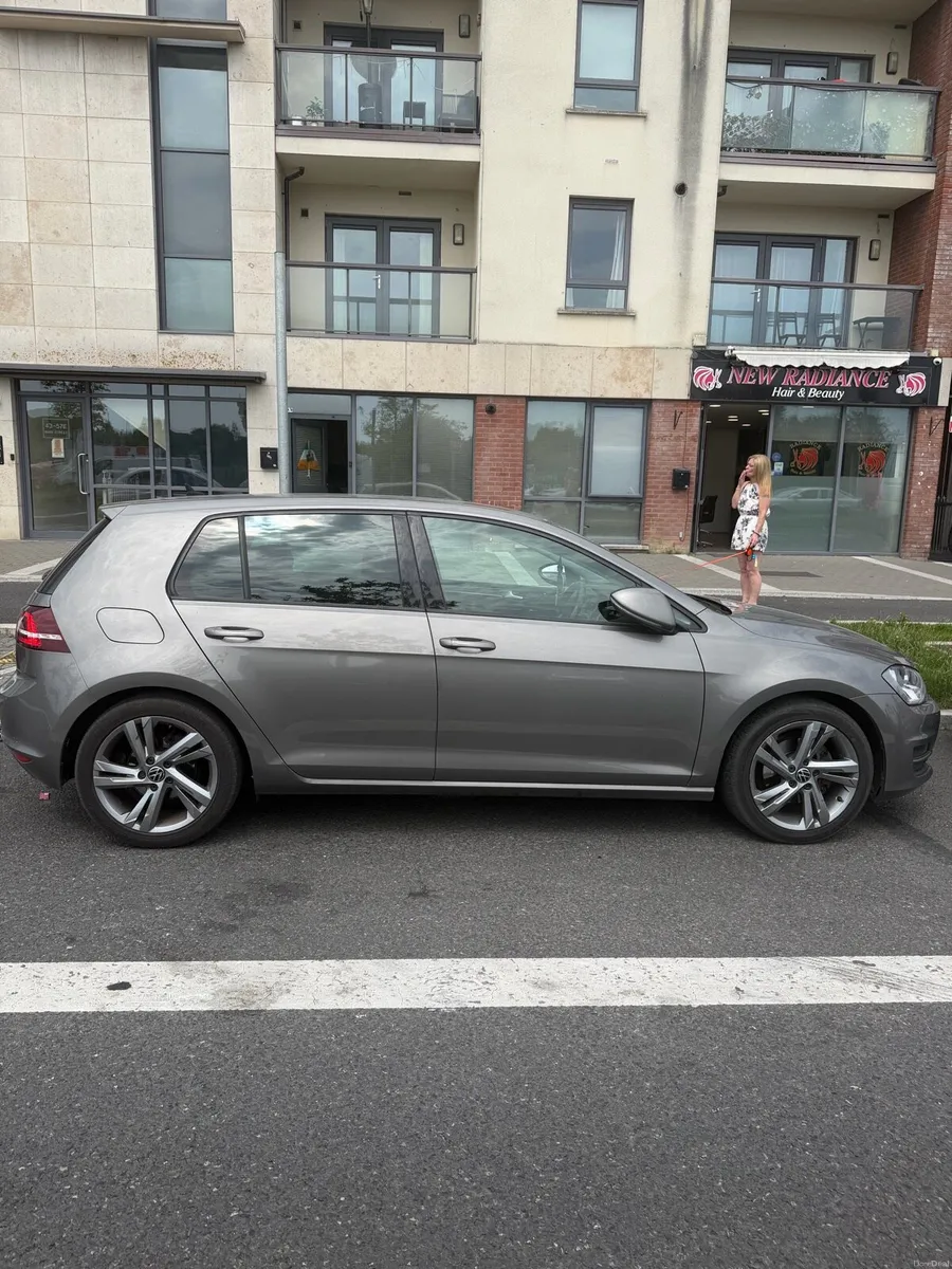 2017 Volkswagen Golf Highline 1.6 TDI - Image 3