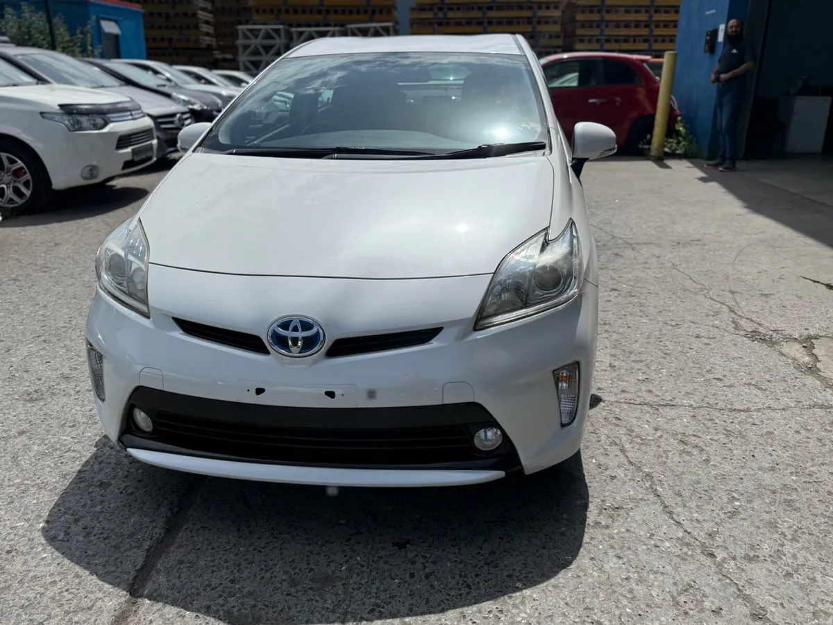 2014 Toyota Prius Hybrid Automatic - Image 2