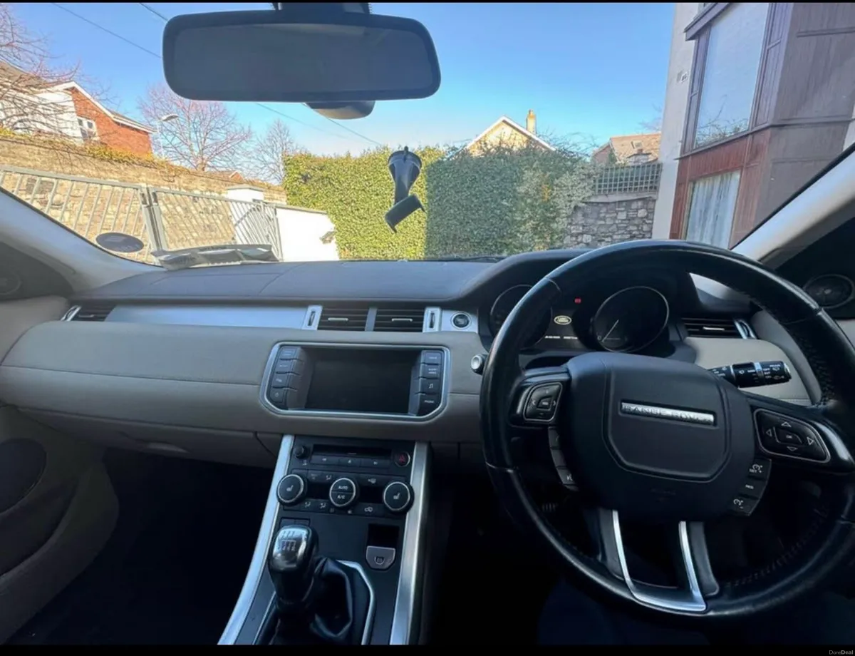 Range Rover evoque - Image 2