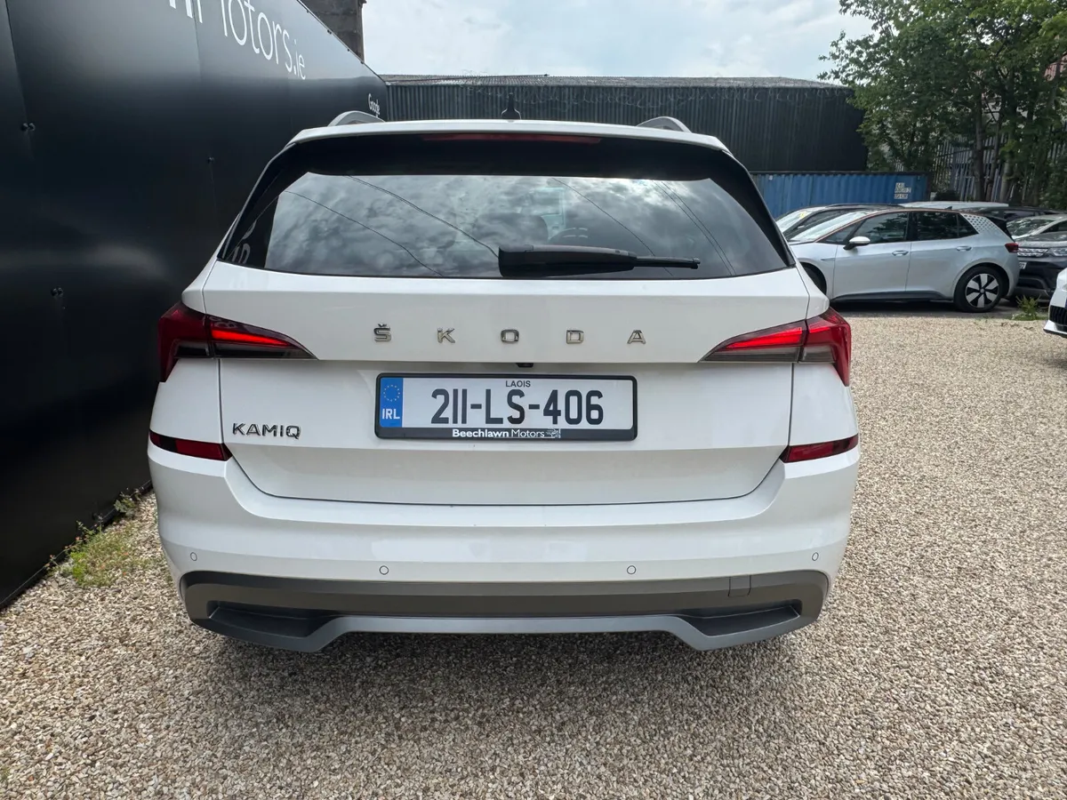 SKODA KAMIQ 1.0 TSI 115 BHP AMBITION 5DR - Image 4