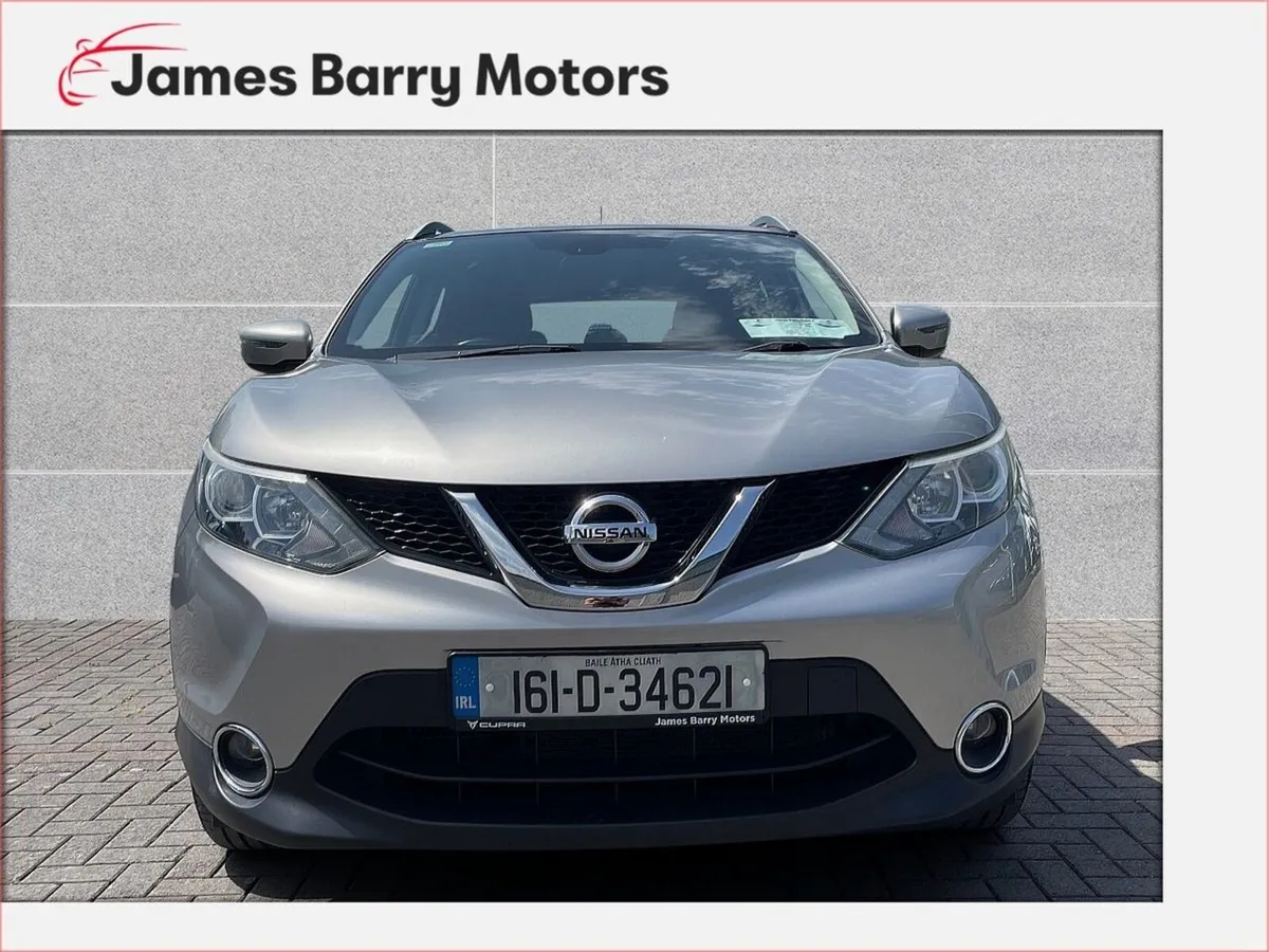 Nissan Qashqai 1.2 SV-Reverse Camera and Sunroof - Image 3
