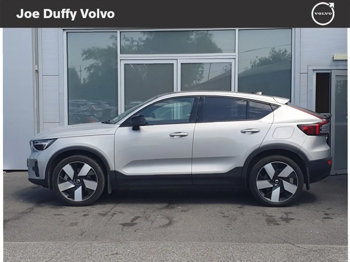 Volvo C40 Recharge BEV 231hp Ultimate - Image 4
