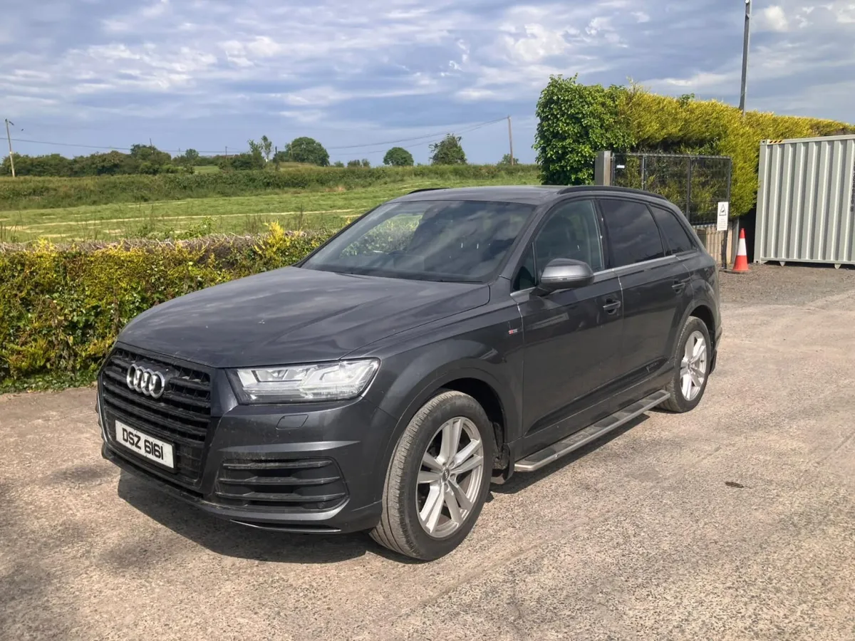 2016 Audi Q7 S-Line  **Online Auction** - Image 1