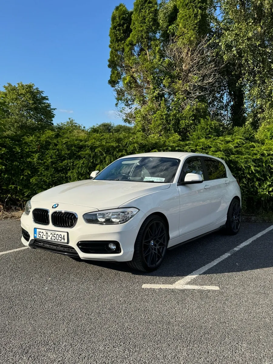 BMW 1 Series Sport - Image 2
