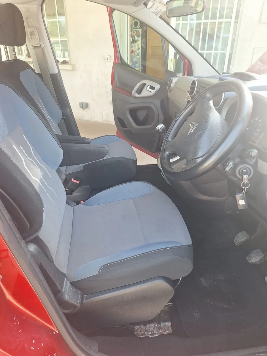 Citroen Berlingo 2011 - Image 2
